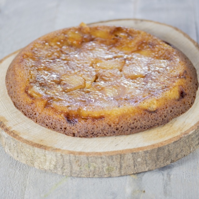 Tarte tatin aux pêches et framboises, et au piri-piri 