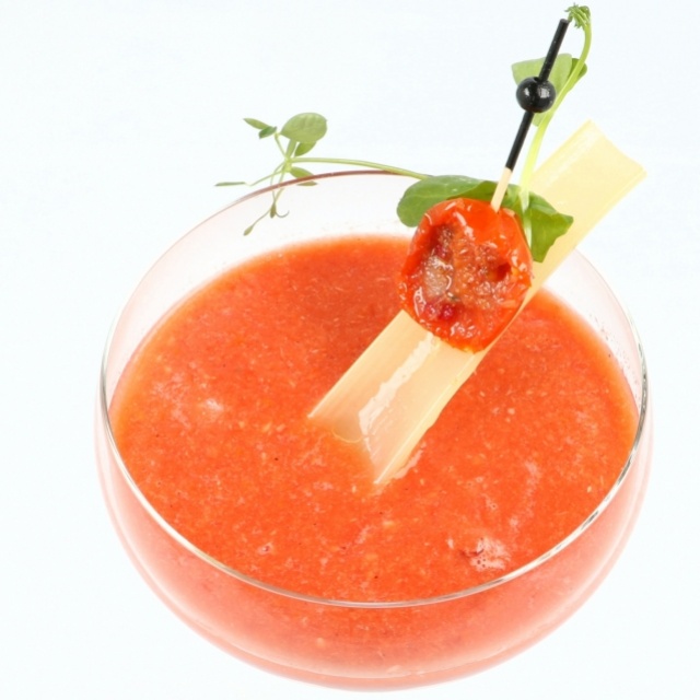 Bloody Mary à la tomate et au raifort 