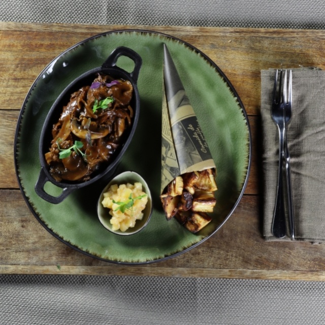 Stoofgerecht bokbier, paddenstoelen, vezel en gerookte knoflook