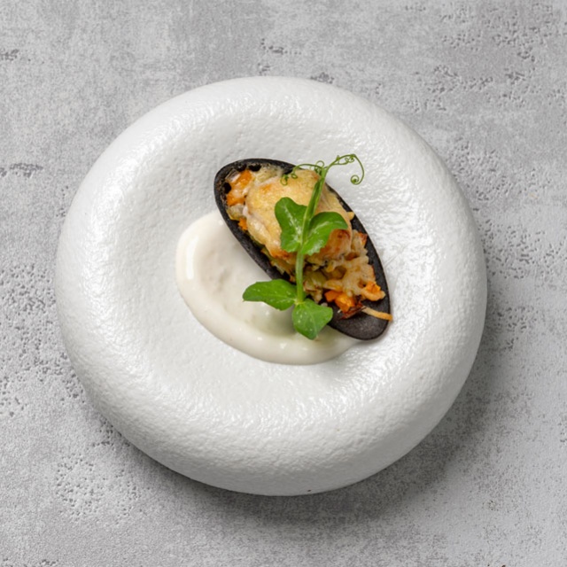 Gegratineerde mossel en Gerookte Alioli