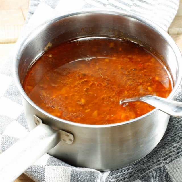 Sauce de veau à la méditerranéenne